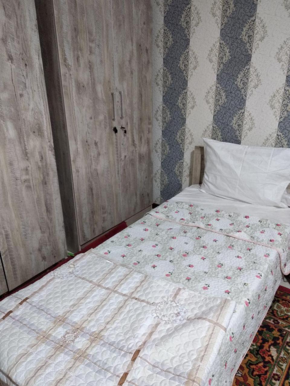 فندق Nozisayyoh بخارى المظهر الخارجي الصورة
